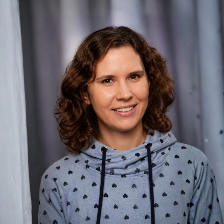 Cora Schmidt